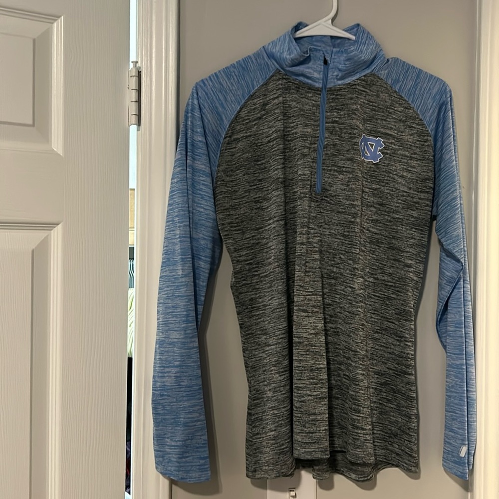 UNC wicking top